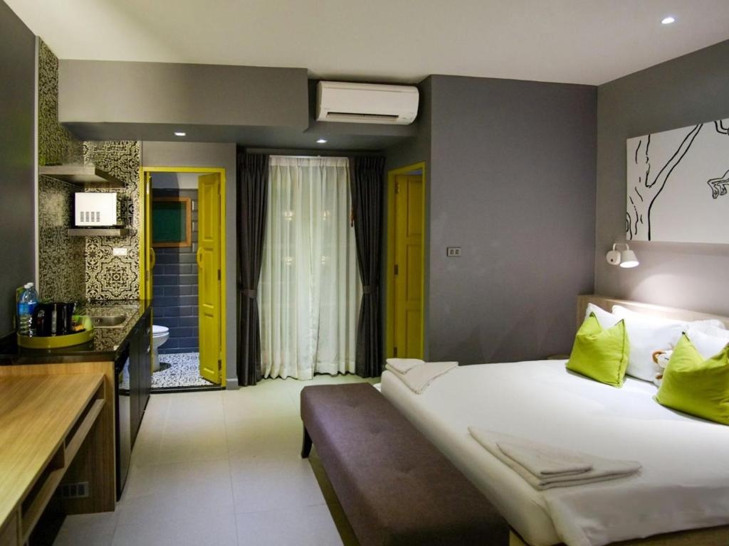 هتل پلوئن سامویی